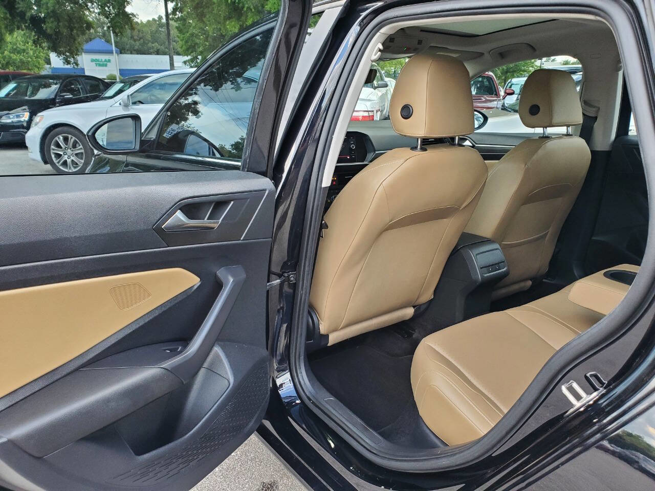 Used 2020 Volkswagen Jetta SEL FWD image 14