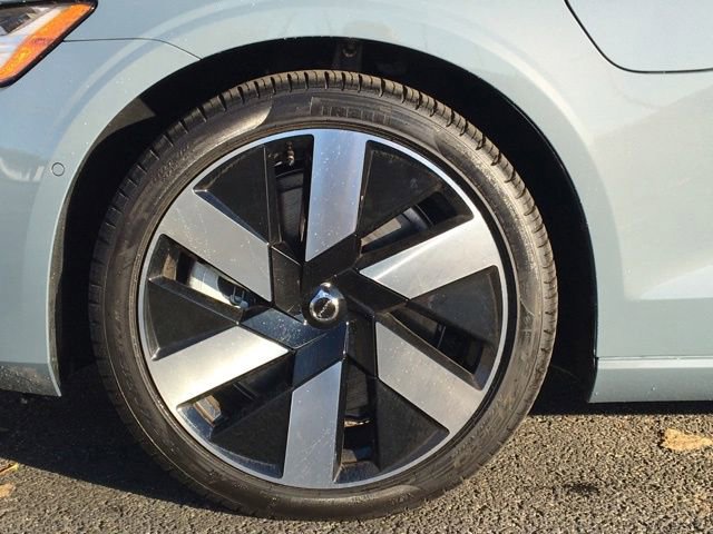 New 2024 Volvo S60 T8 Plus w/ Climate Package image 35