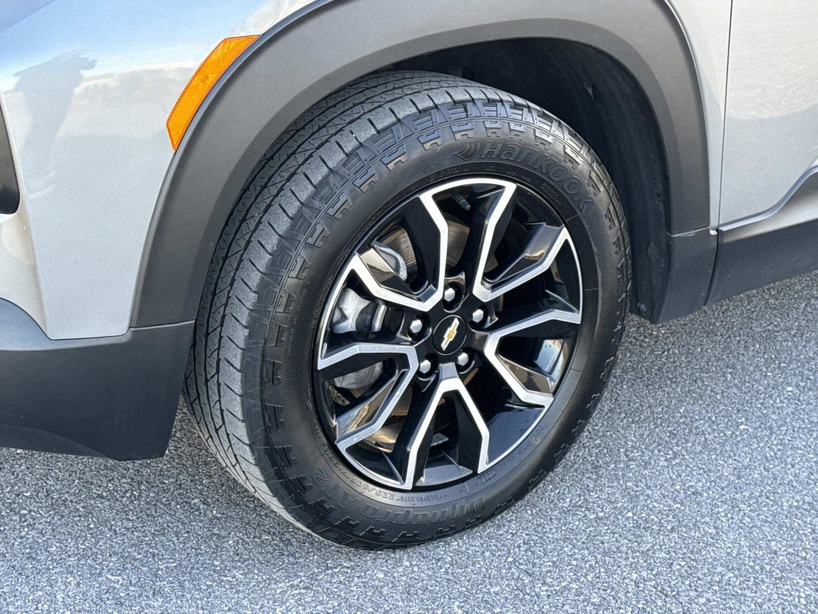 Used 2023 Chevrolet TrailBlazer ACTIV w/ Technology Package image 29