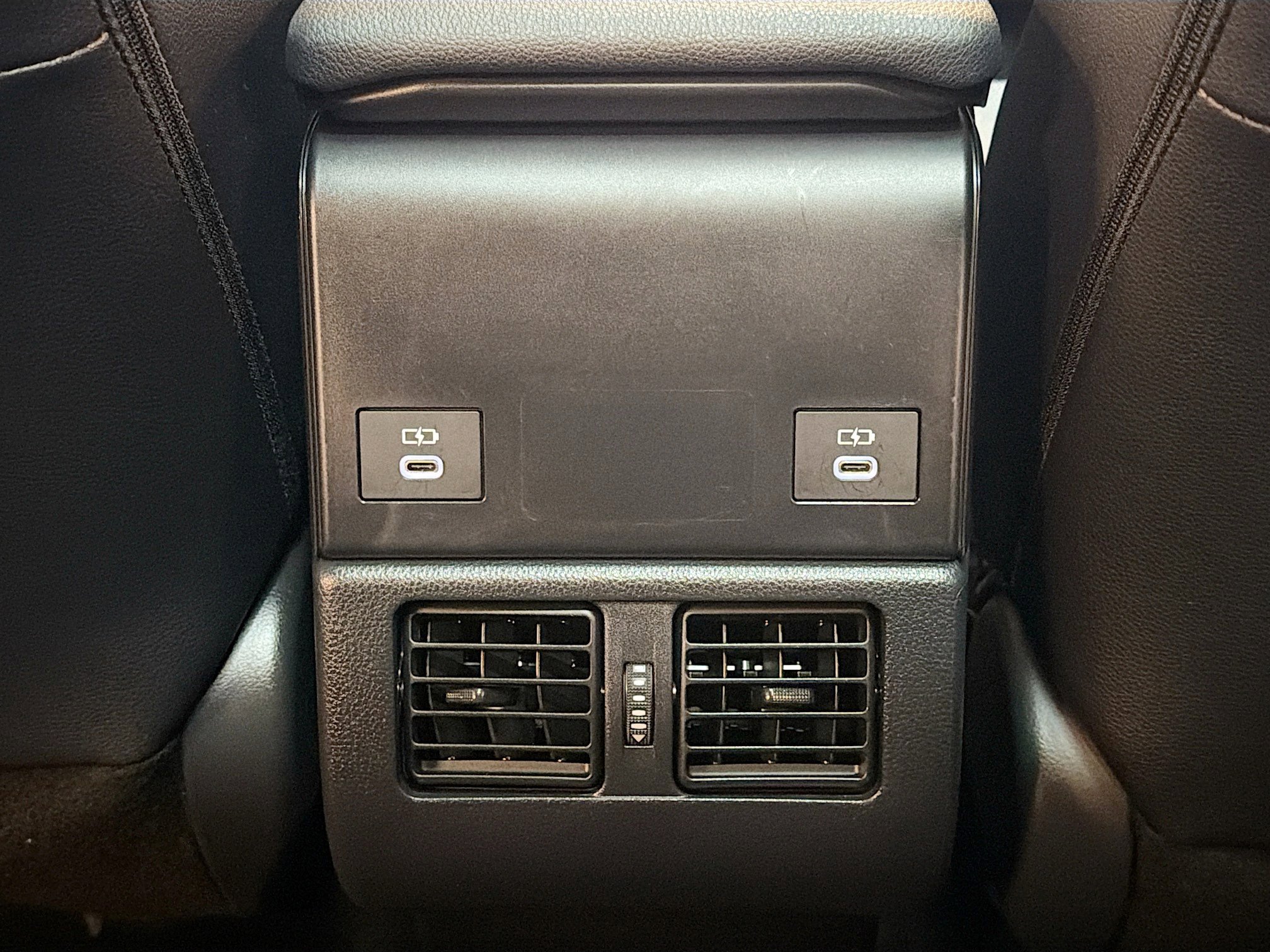 Used 2025 Toyota bZ4X XLE image 29