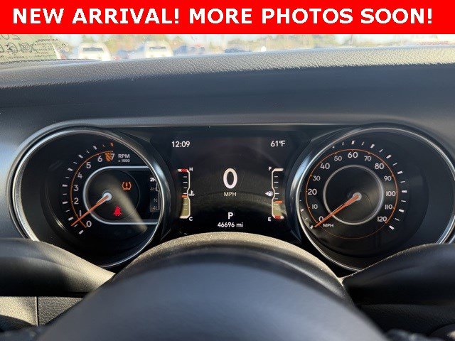 Used 2021 Jeep Gladiator Sport image 6