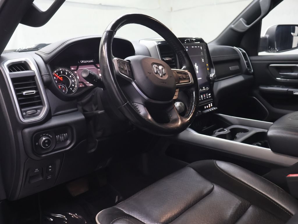Used 2020 RAM 1500 Laramie w/ Sport Appearance Package AWD/4WD image 17