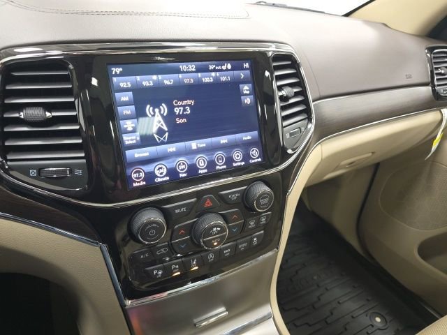 Used 2021 Jeep Grand Cherokee Overland image 14