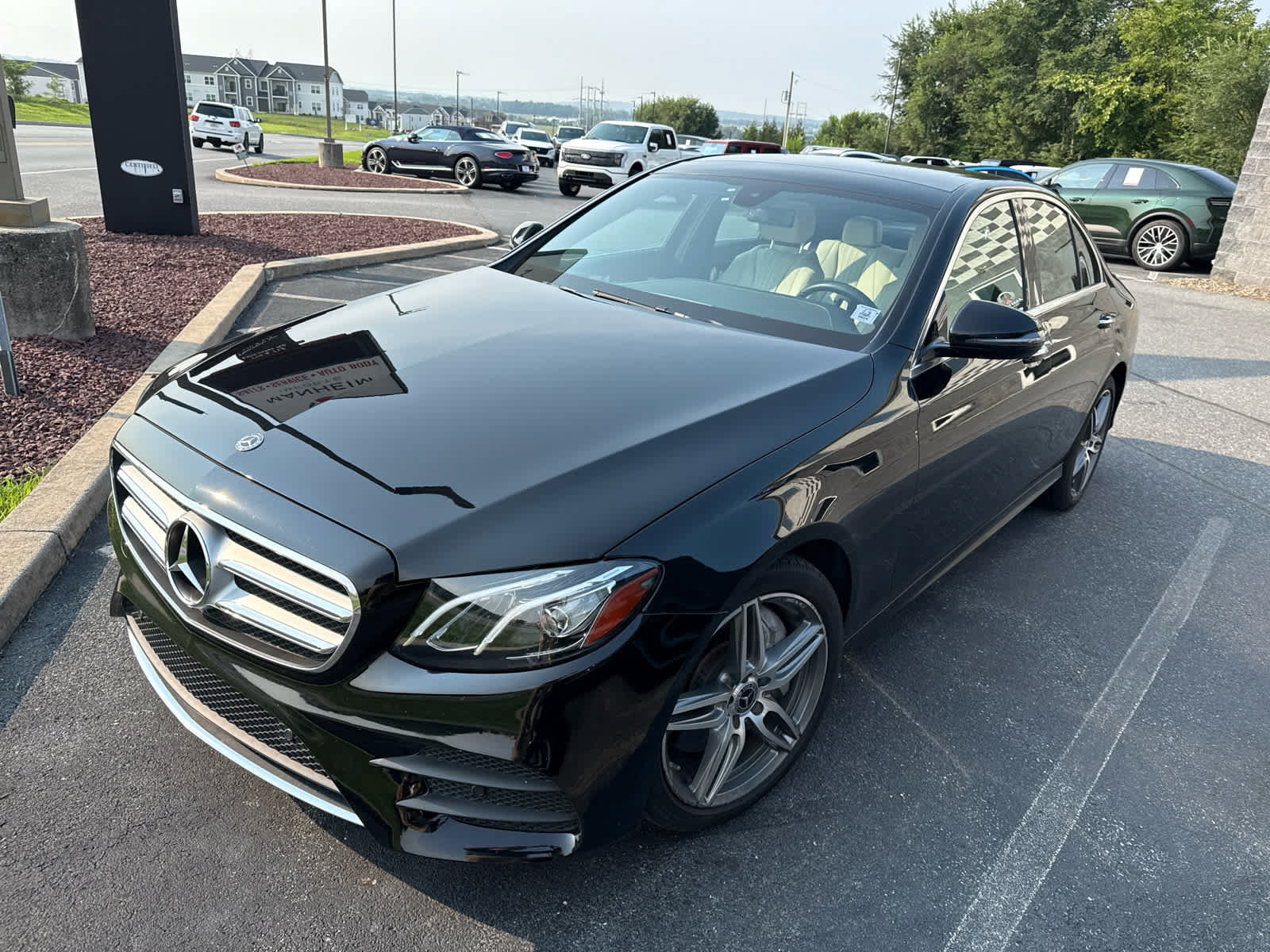 Used 2019 Mercedes-Benz E 450 4MATIC Sedan image 3