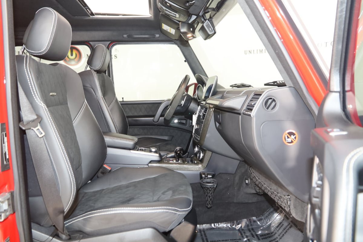 Used 2017 Mercedes-Benz G 550 Squared image 13