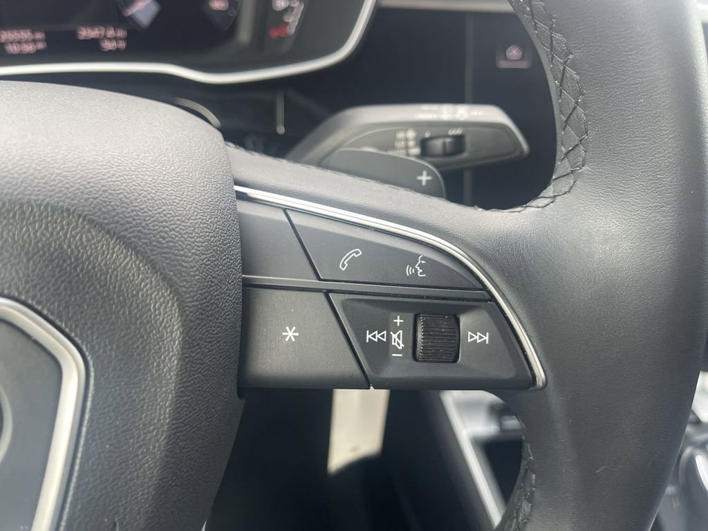 Used 2025 Audi Q3 2.0T Premium image 21