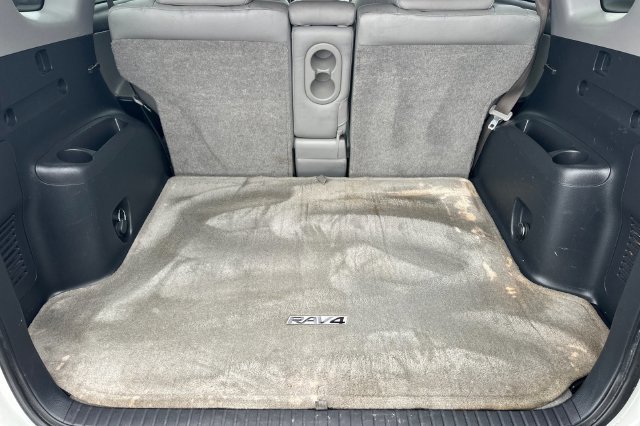 Used 2009 Toyota RAV4 Limited FWD image 17