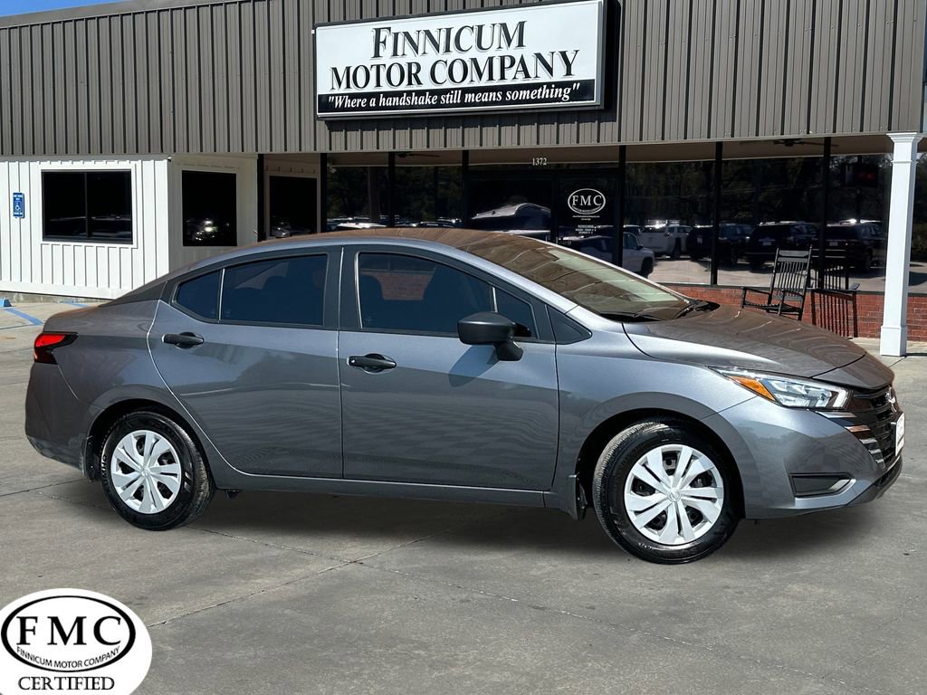 Used 2025 Nissan Versa S w/ Trunk Package