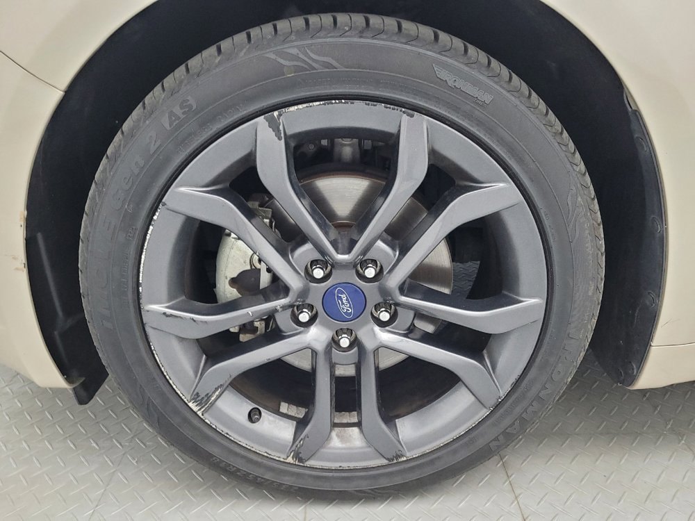 Used 2018 Ford Fusion SE w/ Equipment Group 201A FWD image 31