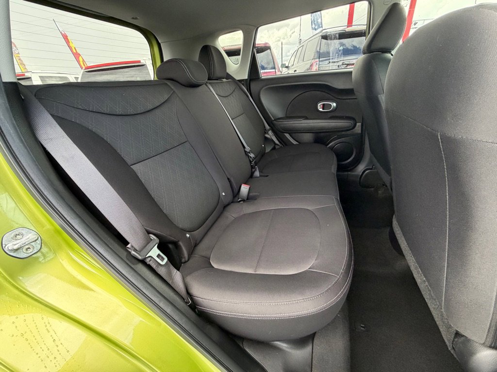 Used 2015 Kia Soul FWD image 7