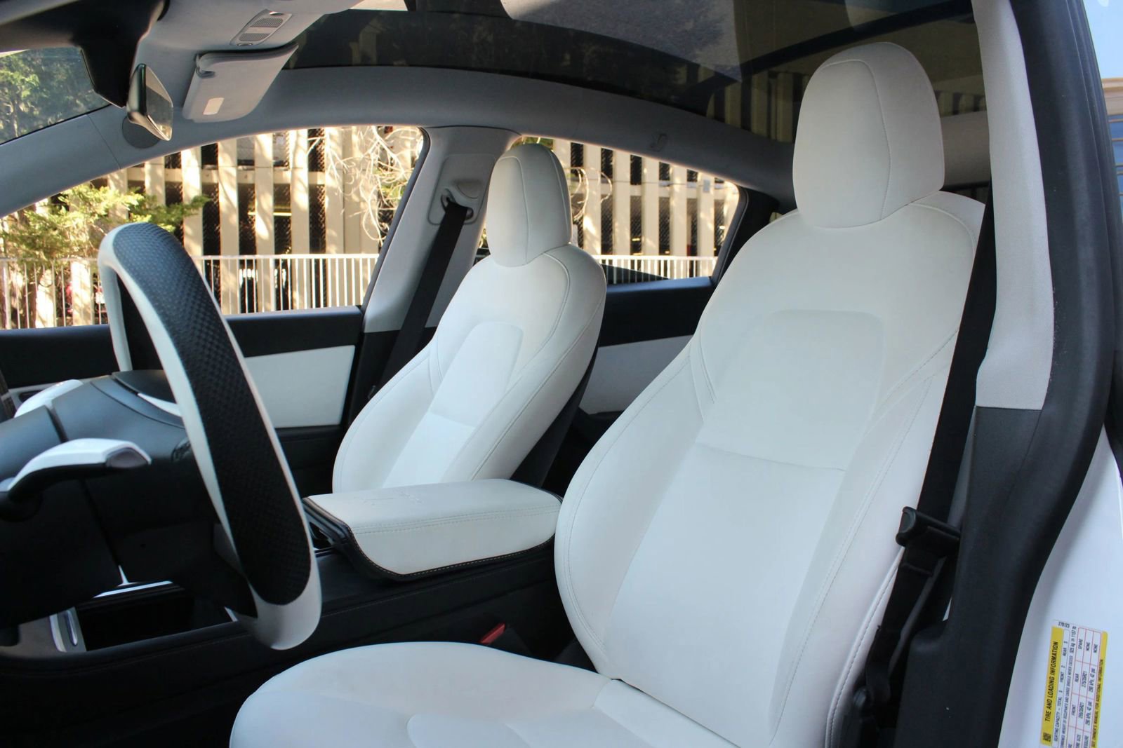 Used 2021 Tesla Model Y Performance AWD/4WD image 16