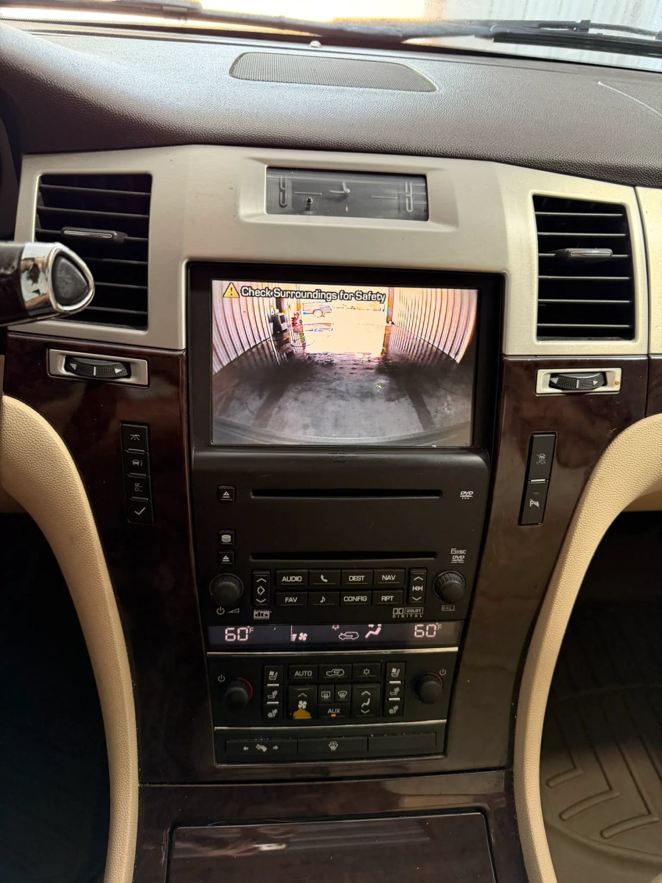 Used 2007 Cadillac Escalade AWD w/ Information Package image 36
