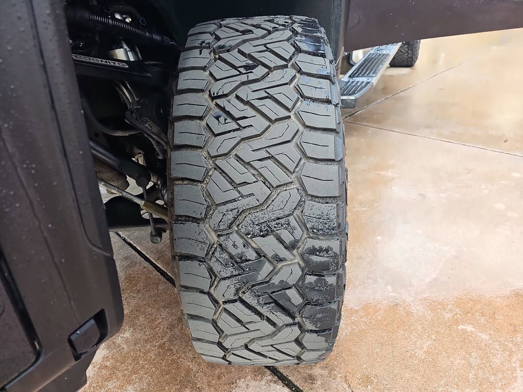 Used 2024 GMC Sierra 2500 Denali w/ Denali Reserve Package image 36