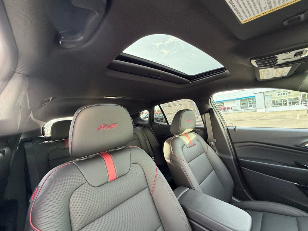 New 2026 Chevrolet Trax RS w/ Sunroof Package FWD image 27