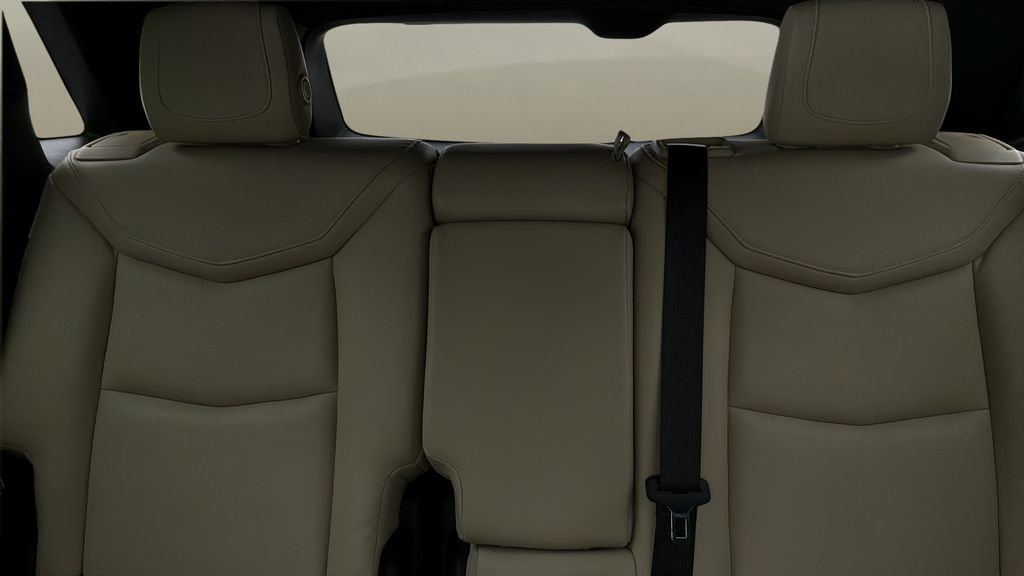 Used 2018 Cadillac XT5 AWD image 16