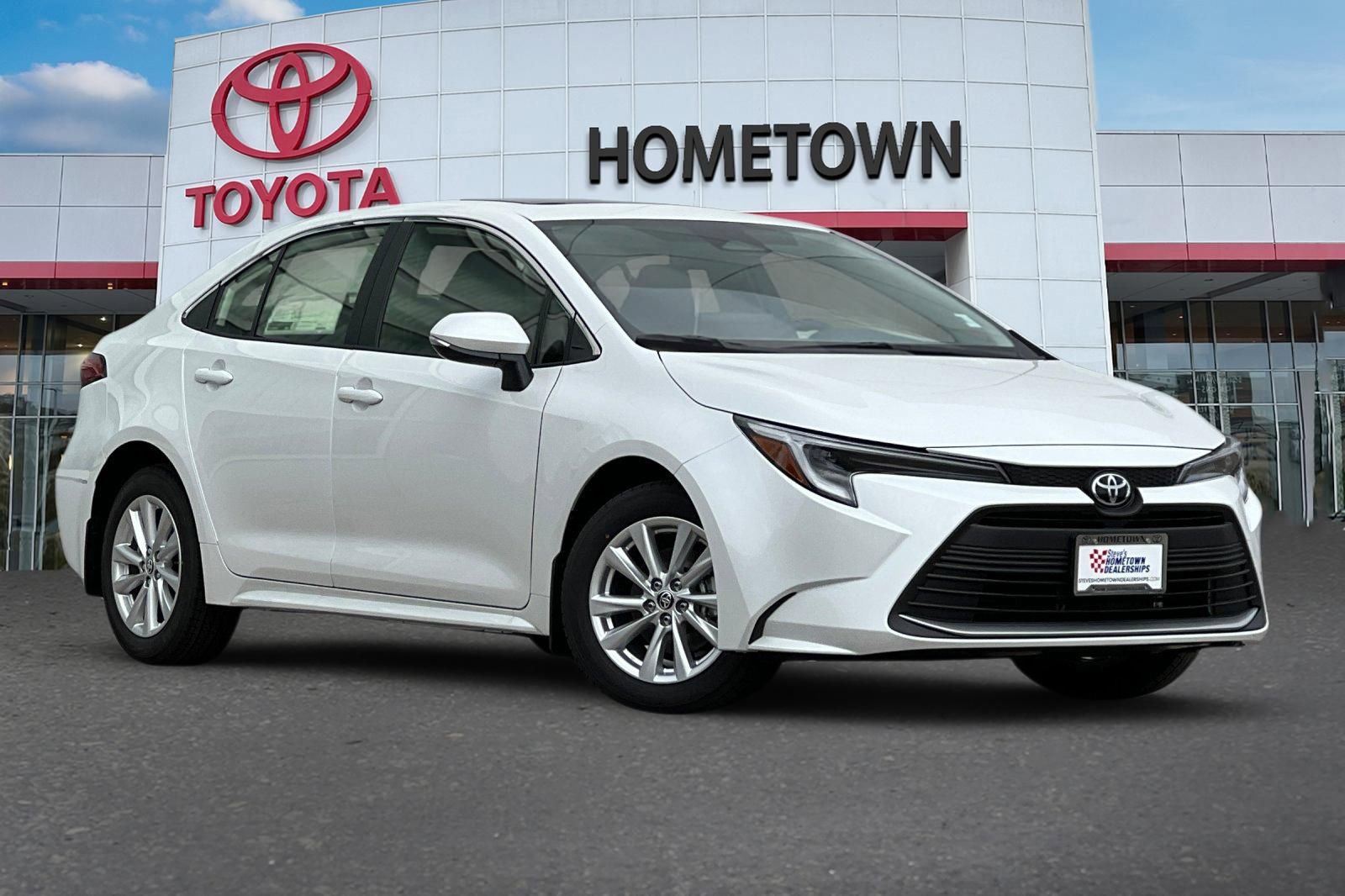 New 2026 Toyota Corolla XLE image 2