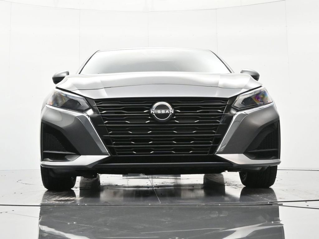 Used 2023 Nissan Altima 2.5 SV image 37