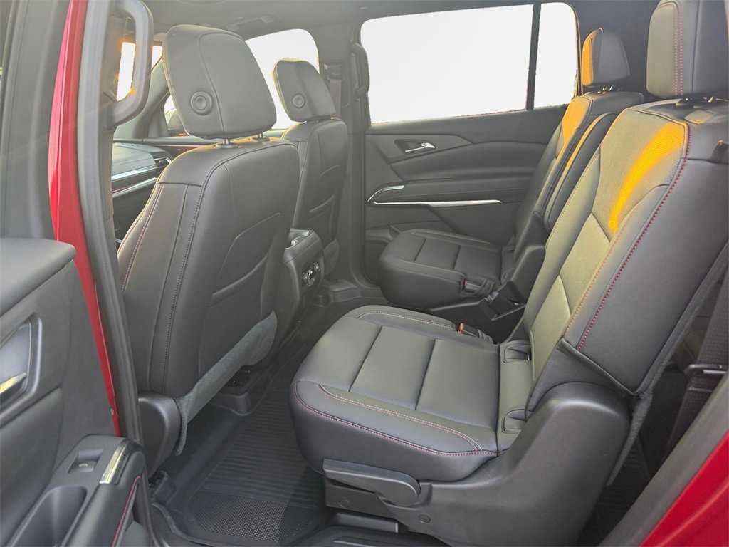 Used 2026 Chevrolet Traverse Z71 w/ Driver Confidence Package image 24