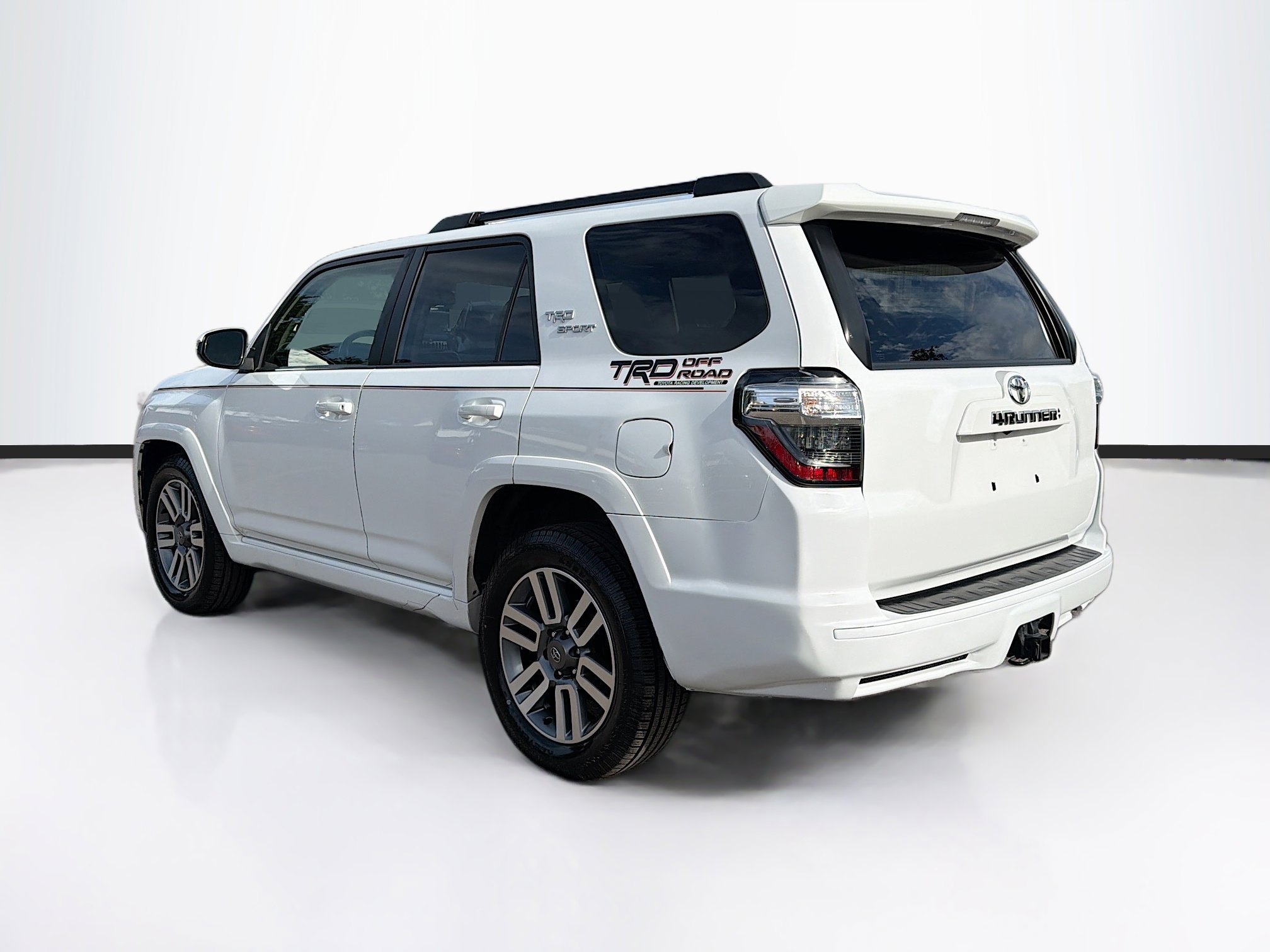Used 2022 Toyota 4Runner TRD Sport image 5