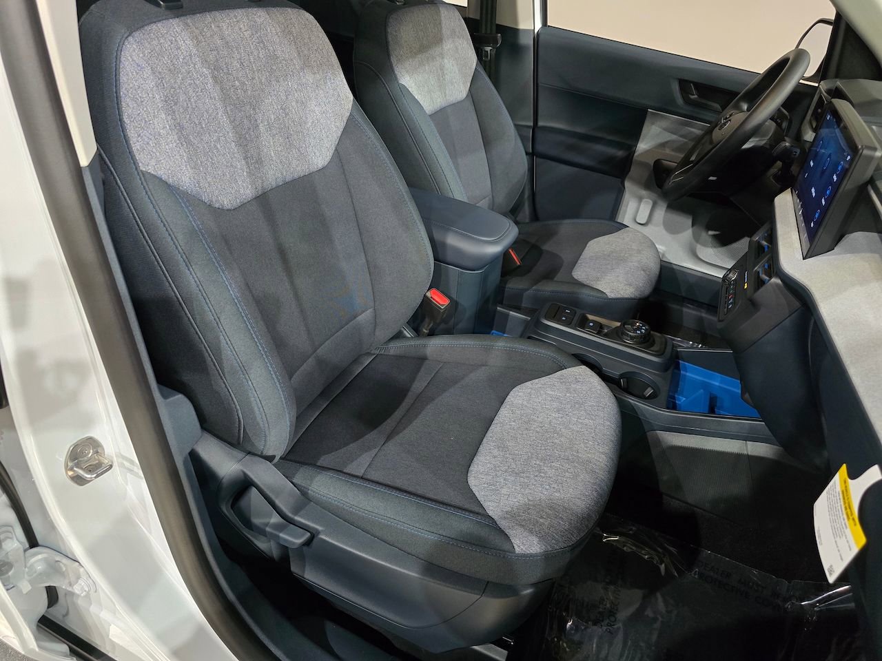 New 2025 Ford Maverick XLT image 34