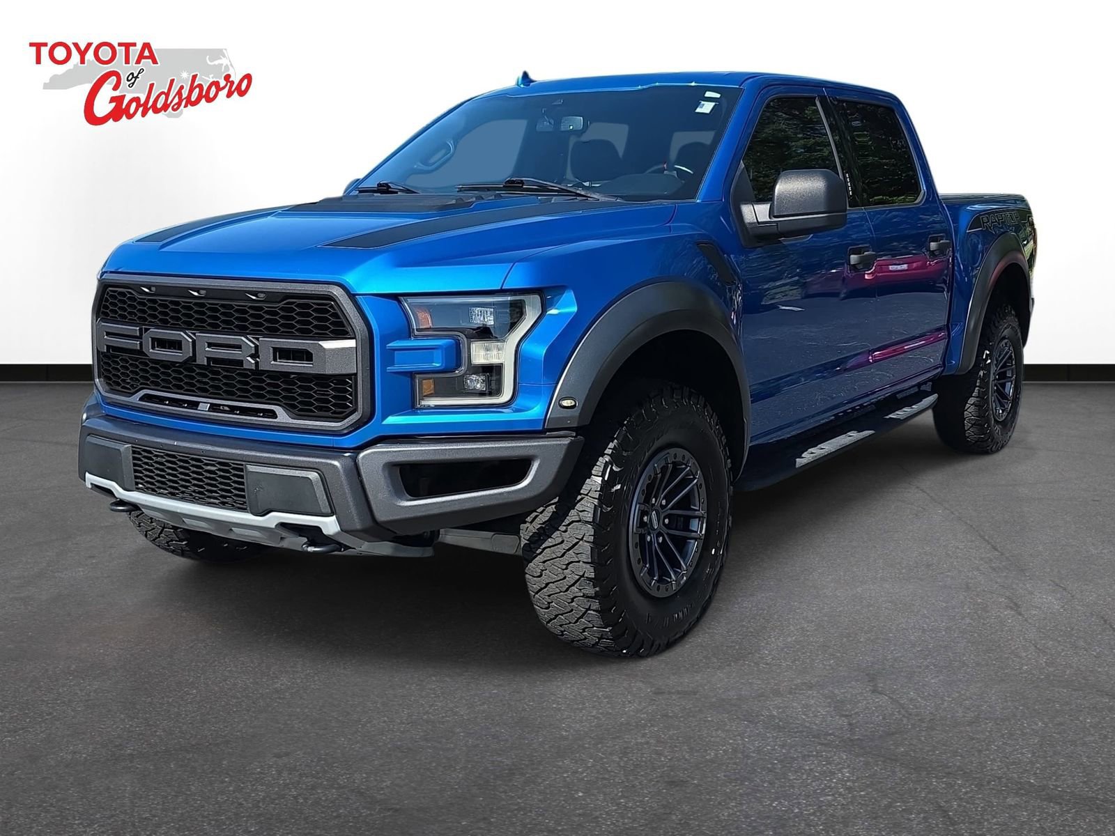 Used 2019 Ford F150 Raptor w/ Equipment Group 801A Mid