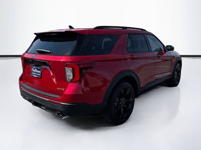 Used 2023 Ford Explorer ST-Line w/ Class IV Trailer Tow Package image 7