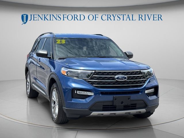 Used 2023 Ford Explorer XLT w/ Equipment Group 202A RWD image 15