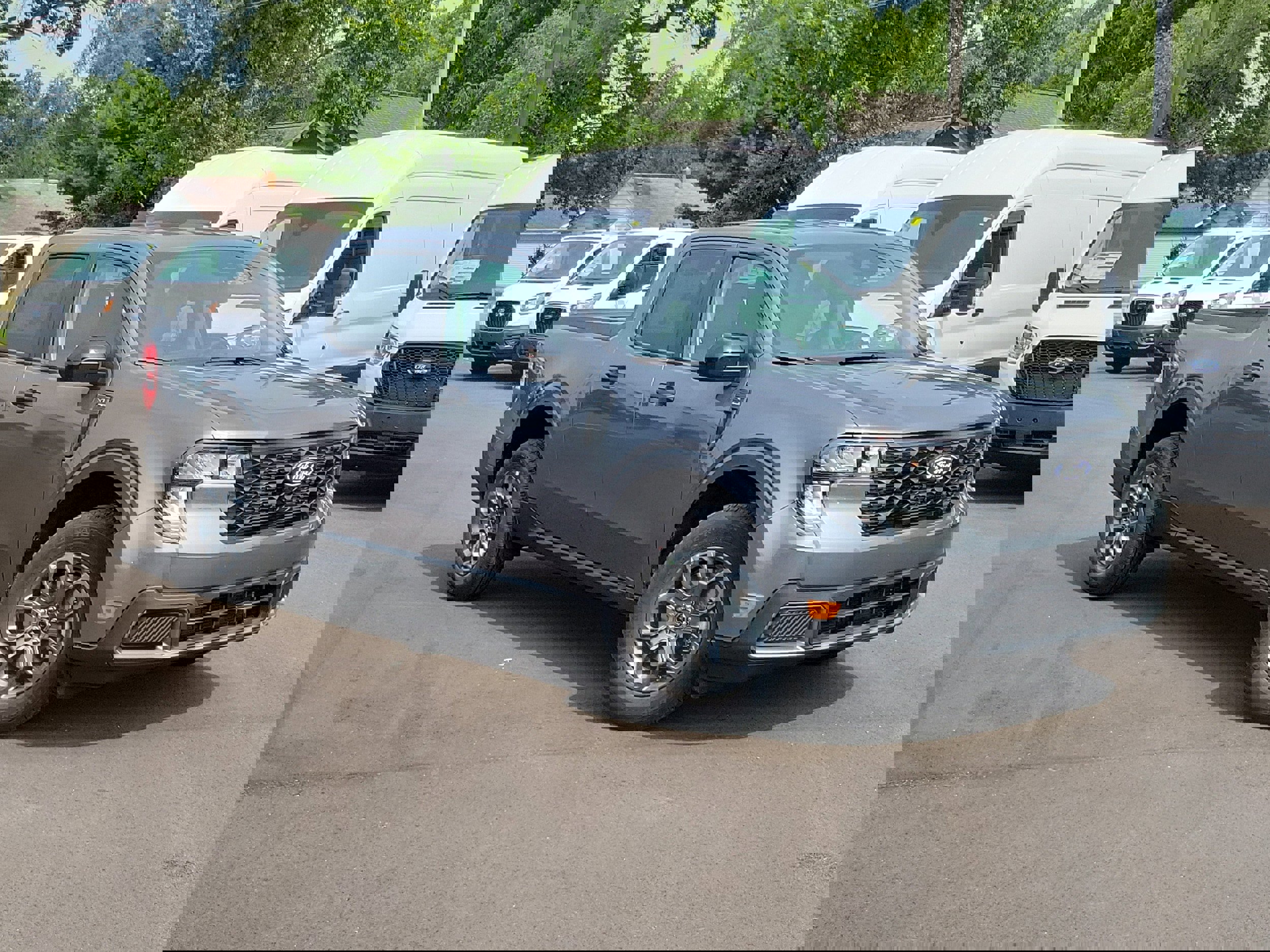 New 2025 Ford Maverick XLT w/ XLT Luxury Package image 33