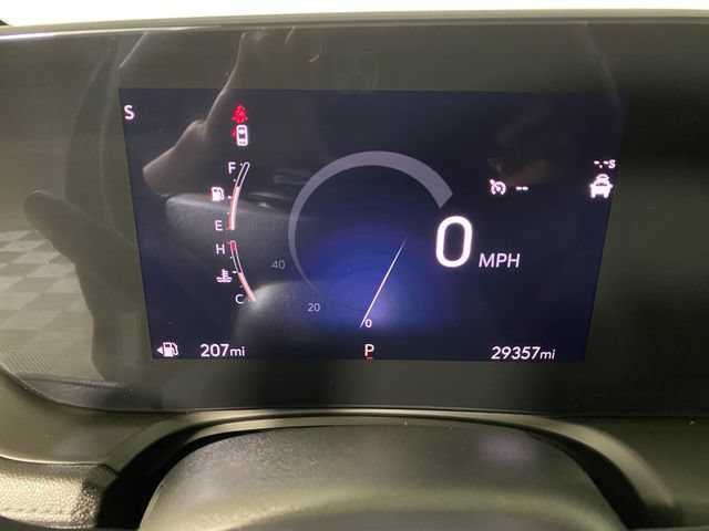 Certified 2024 Buick Encore GX Preferred w/ Comfort Package AWD/4WD image 17