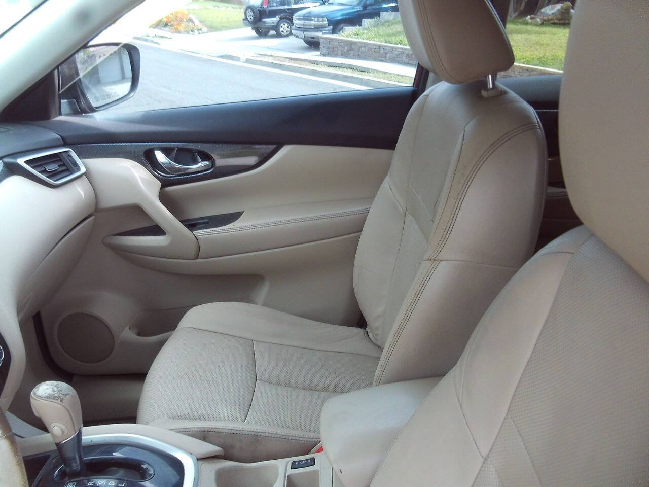Used 2014 Nissan Rogue SL AWD/4WD image 14