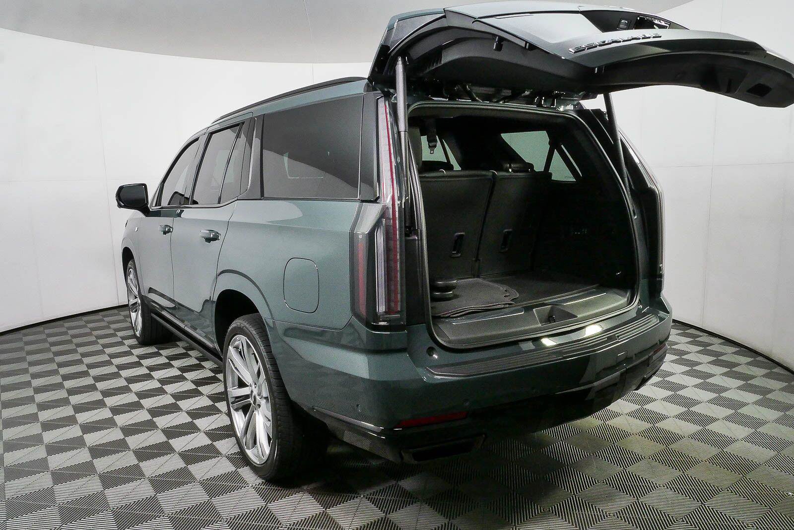 New 2026 Cadillac Escalade Sport w/ Touring Package AWD/4WD image 36