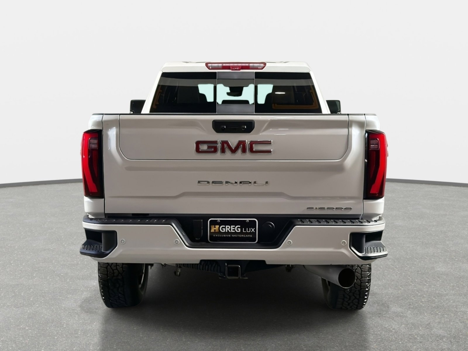 Used 2025 GMC Sierra 2500 Denali w/ Denali Reserve Package AWD/4WD image 4