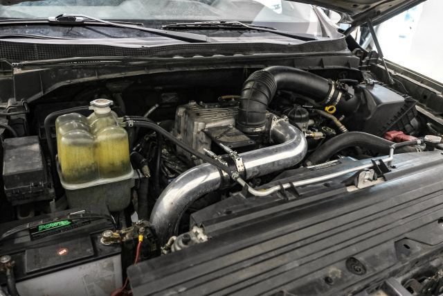 Used 2016 Nissan Titan SL AWD/4WD image 47