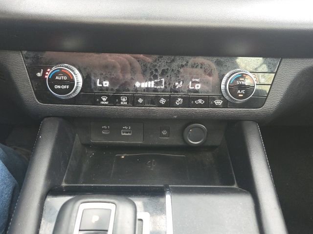 Used 2022 Mitsubishi Outlander SE image 32
