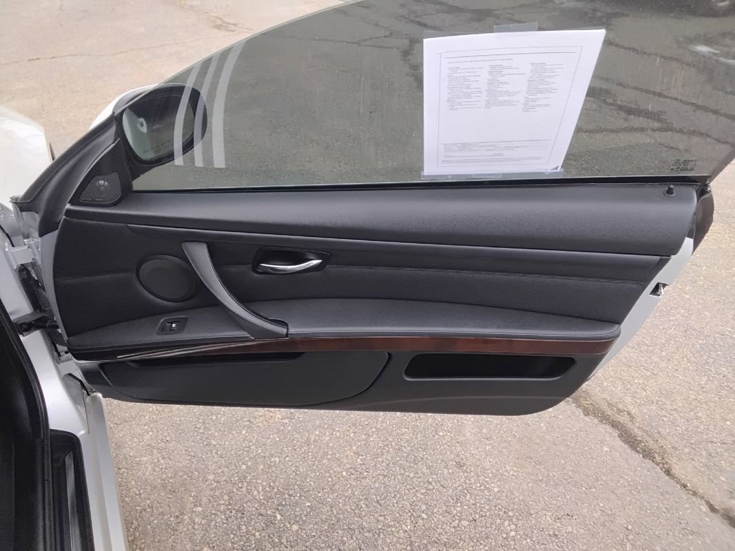 Used 2011 BMW 328i image 16