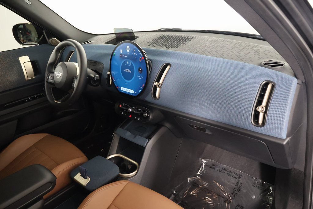 Used 2025 MINI Cooper Countryman S w/ Comfort Package Max AWD/4WD image 9