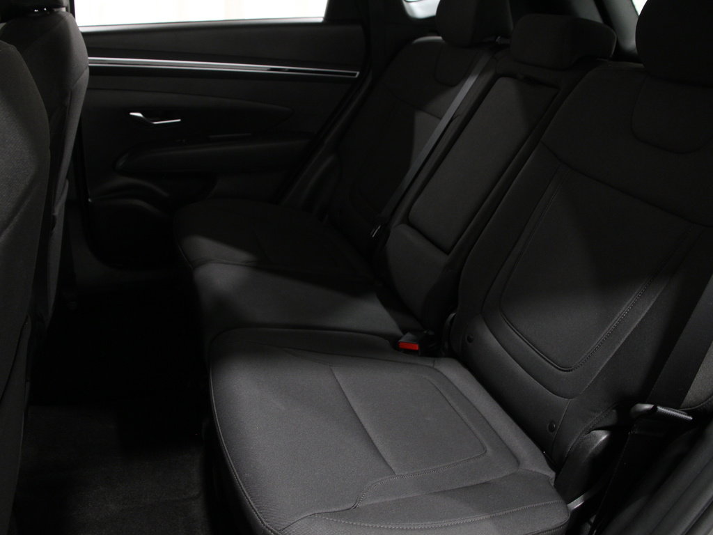 Certified 2024 Hyundai Tucson SE image 18