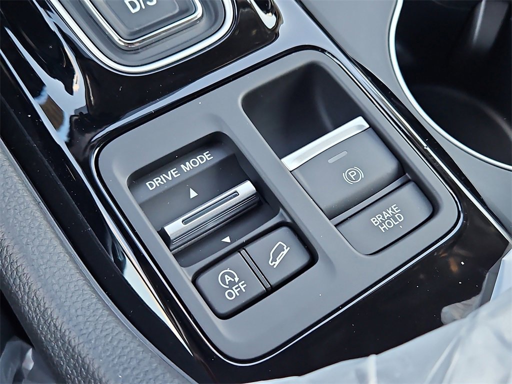 New 2025 Honda Pilot EX-L image 9