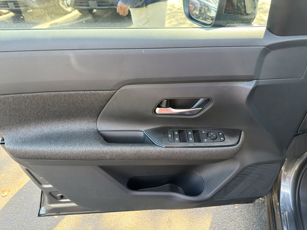 New 2026 Nissan Kicks SV w/ Cold Weather Package image 16