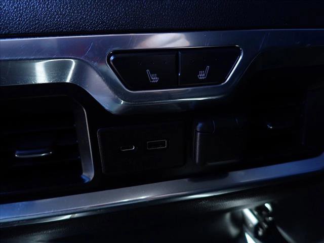 Used 2020 GMC Sierra 2500 AT4 w/ AT4 Preferred Package AWD/4WD image 9