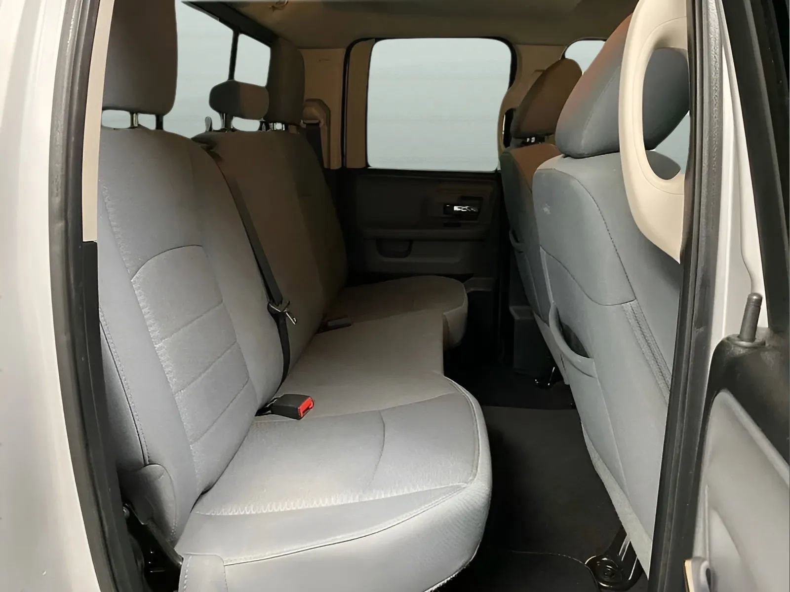 Used 2013 RAM 1500 Classic SLT w/ Premium Display Pkg AWD/4WD image 13