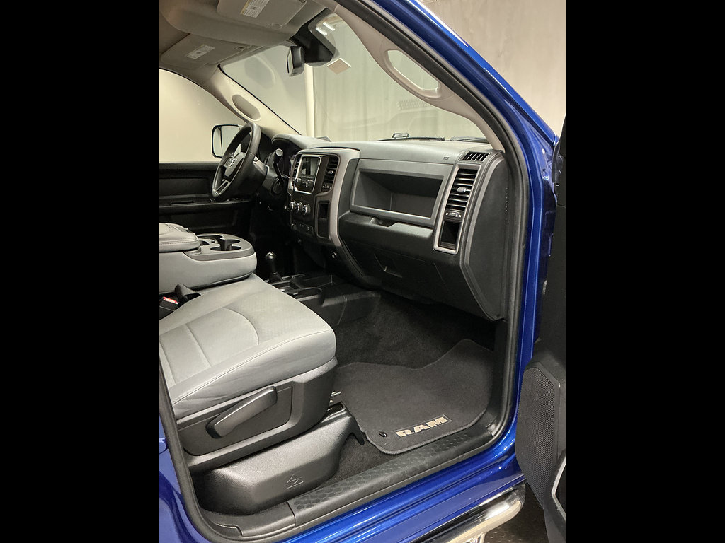 Used 2017 RAM 2500 Tradesman w/ Chrome Appearance Group AWD/4WD image 26