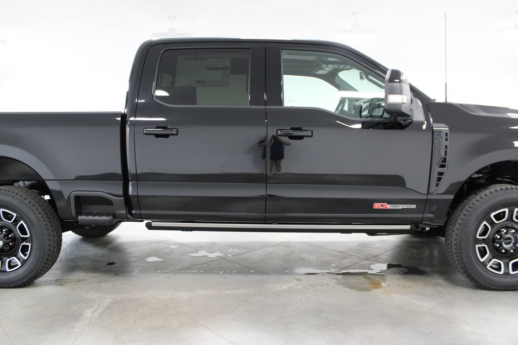 New 2026 Ford F250 Platinum AWD/4WD image 12
