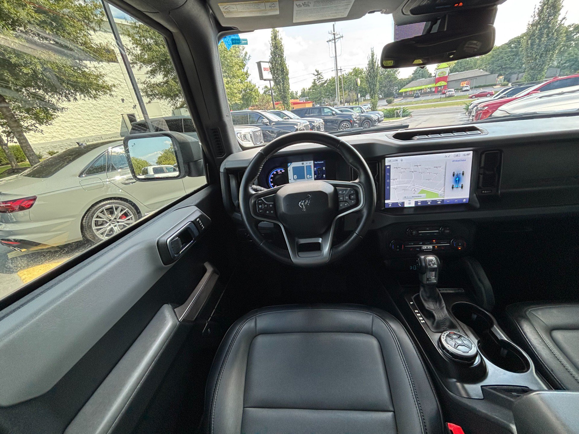 Used 2022 Ford Bronco Everglades AWD/4WD image 28