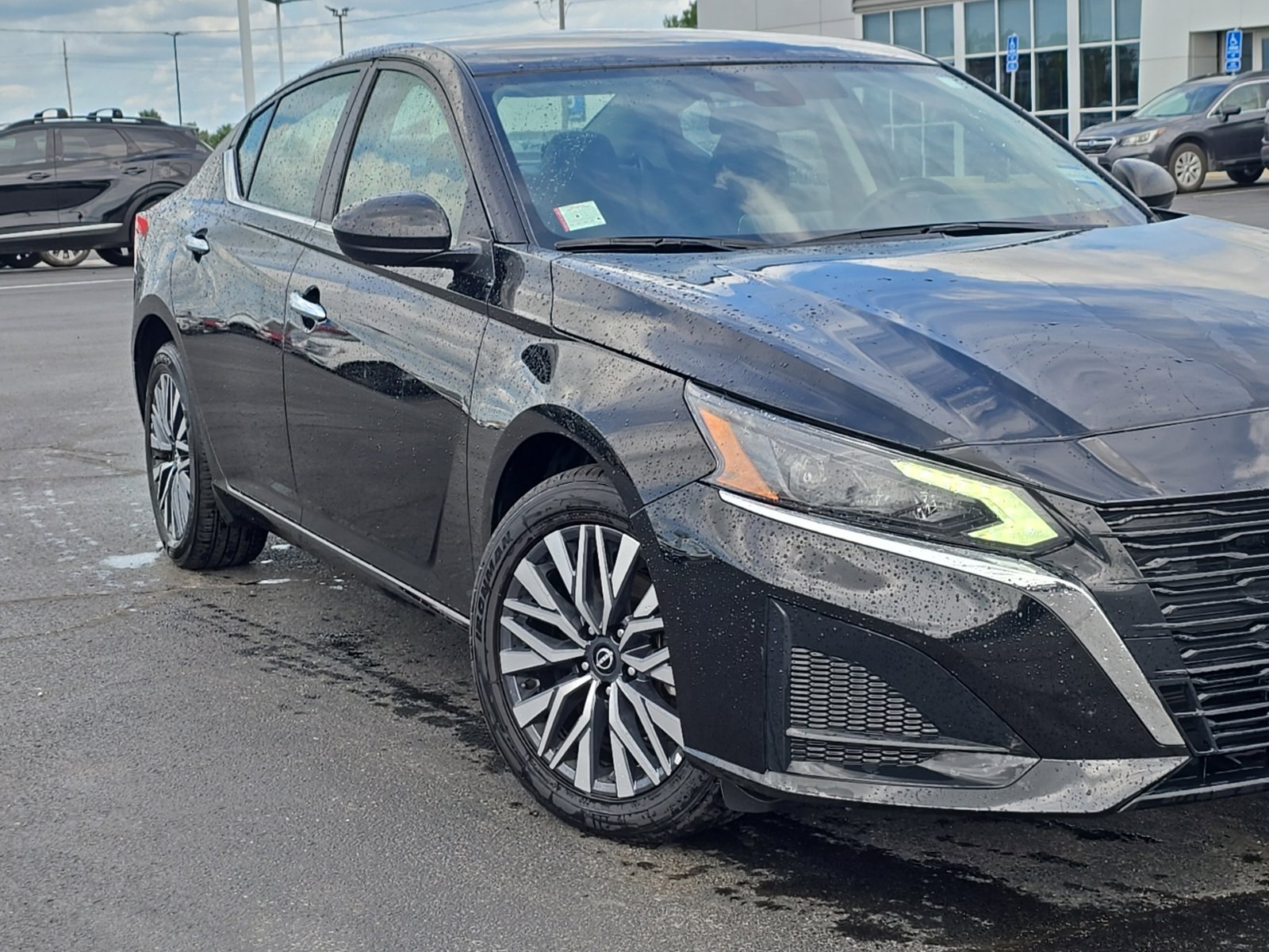 Used 2025 Nissan Altima 2.5 SV AWD/4WD image 58