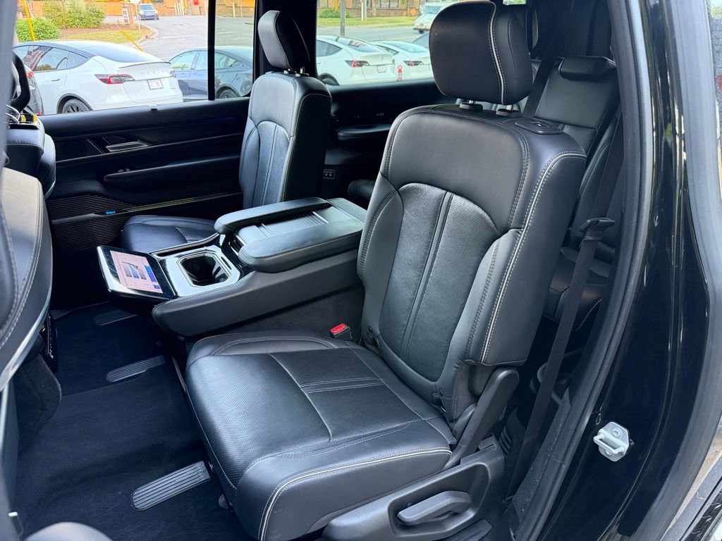 Used 2024 Jeep Grand Wagoneer L Series II w/ Quick Order Packagew 28T image 30