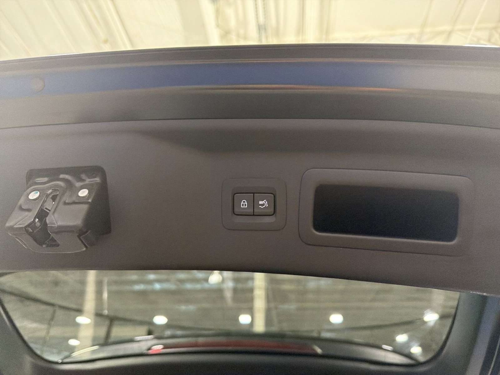 Used 2024 MAZDA CX-90 Plug-In Hybrid w/ Preferred AWD/4WD image 36