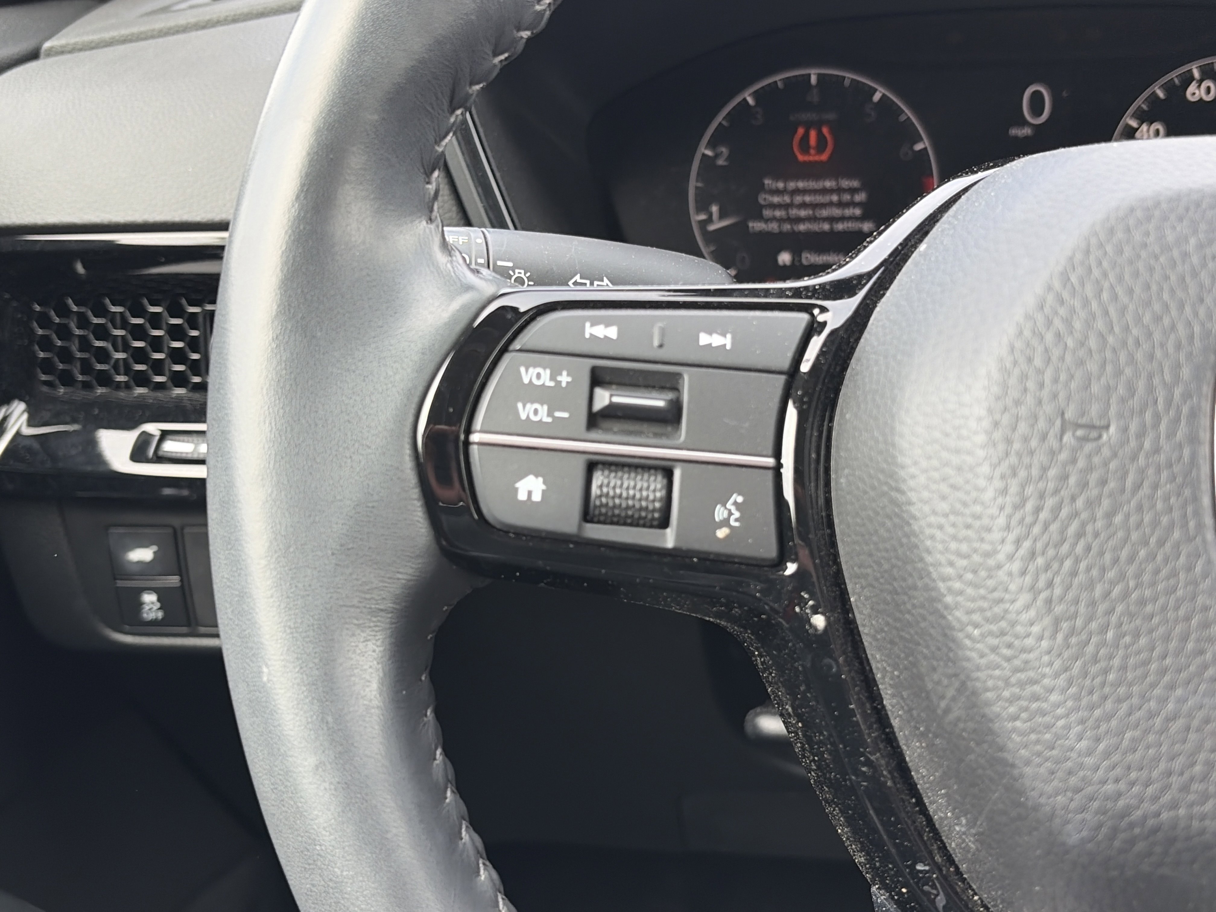 Certified 2024 Honda CR-V EX-L image 6