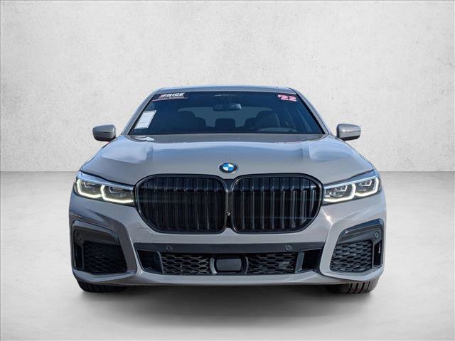 Used 2022 BMW 740i xDrive w/ M Sport Package image 2