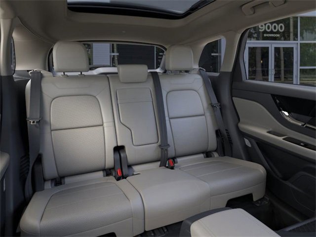 New 2026 Lincoln Corsair Premiere image 11